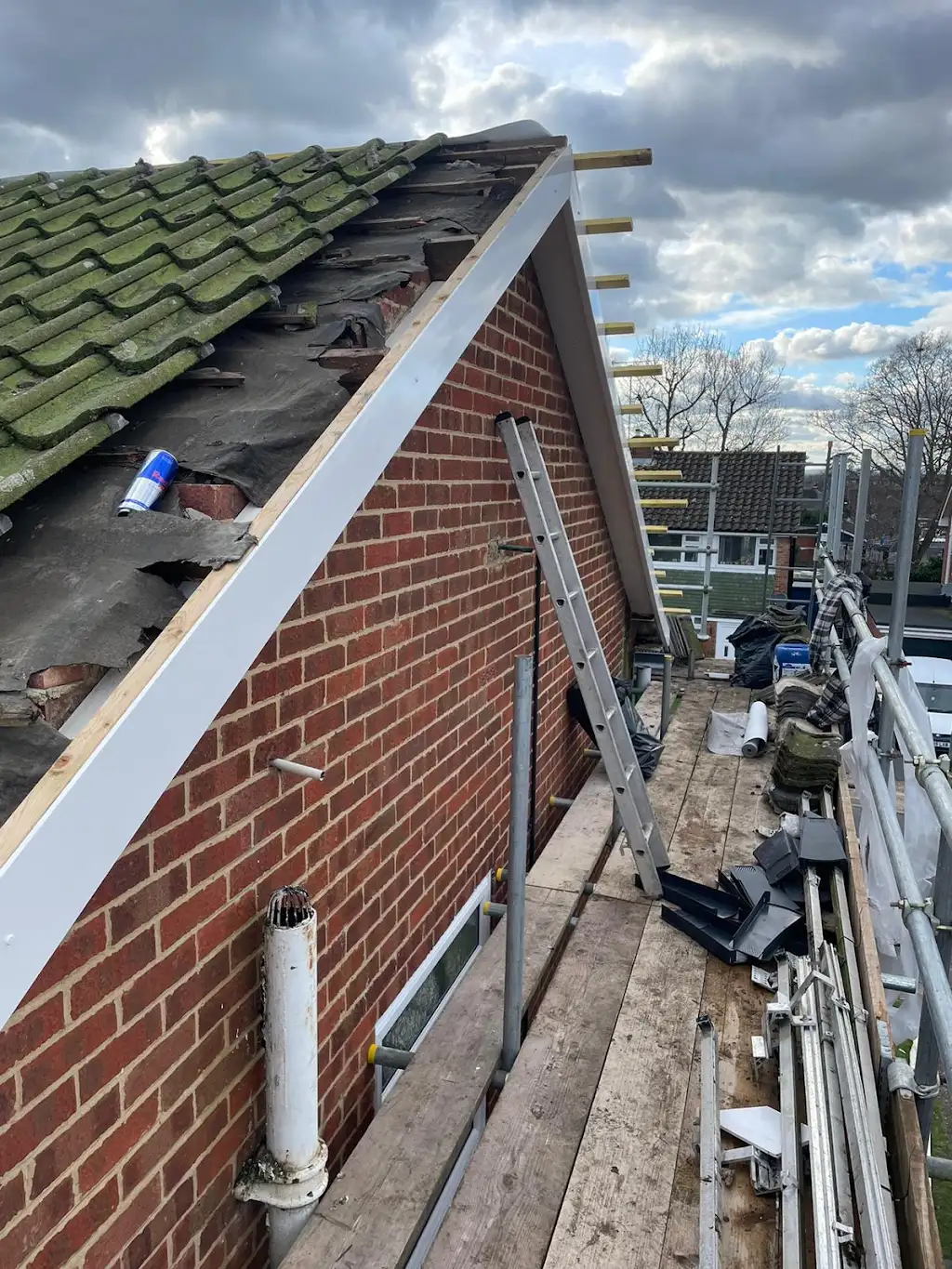 Whether you need construction, renovation, maintenance, or project management, our experienced team delivers reliable and efficient solutions tailored to your needs.